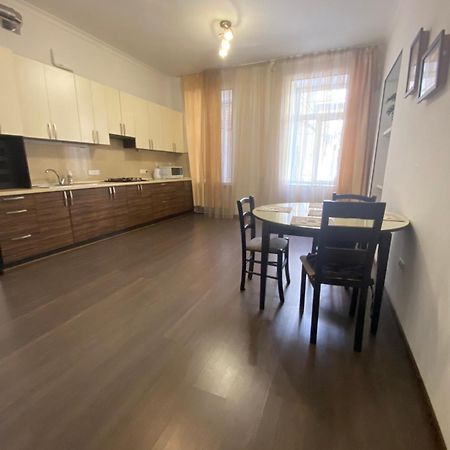 Afina Aparthotel 오데사 외부 사진